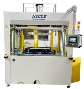 汽车内饰件包覆机